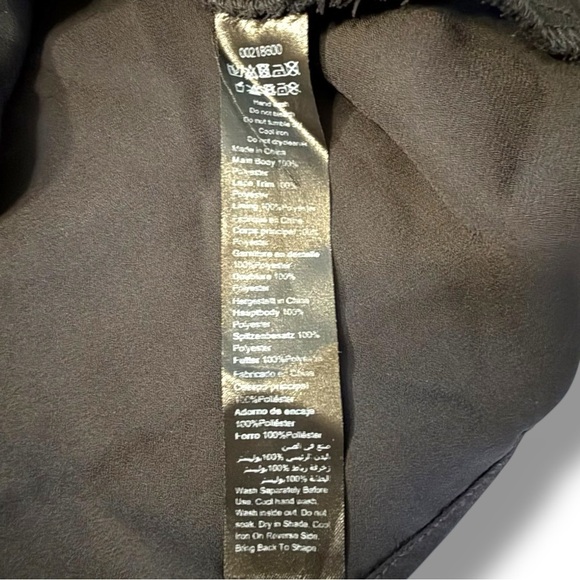 CITY CHIC Mysterious Lace Top - Black Plus 20 (L) - Picture 12 of 16